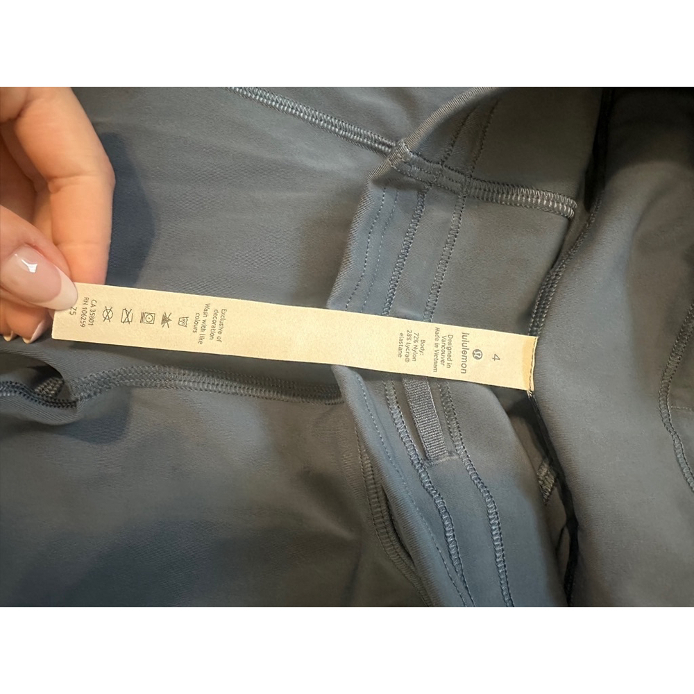 Lululemon Fine Force High Rise Tight 28" Size 4 Iron Blue - Picture 4 of 9